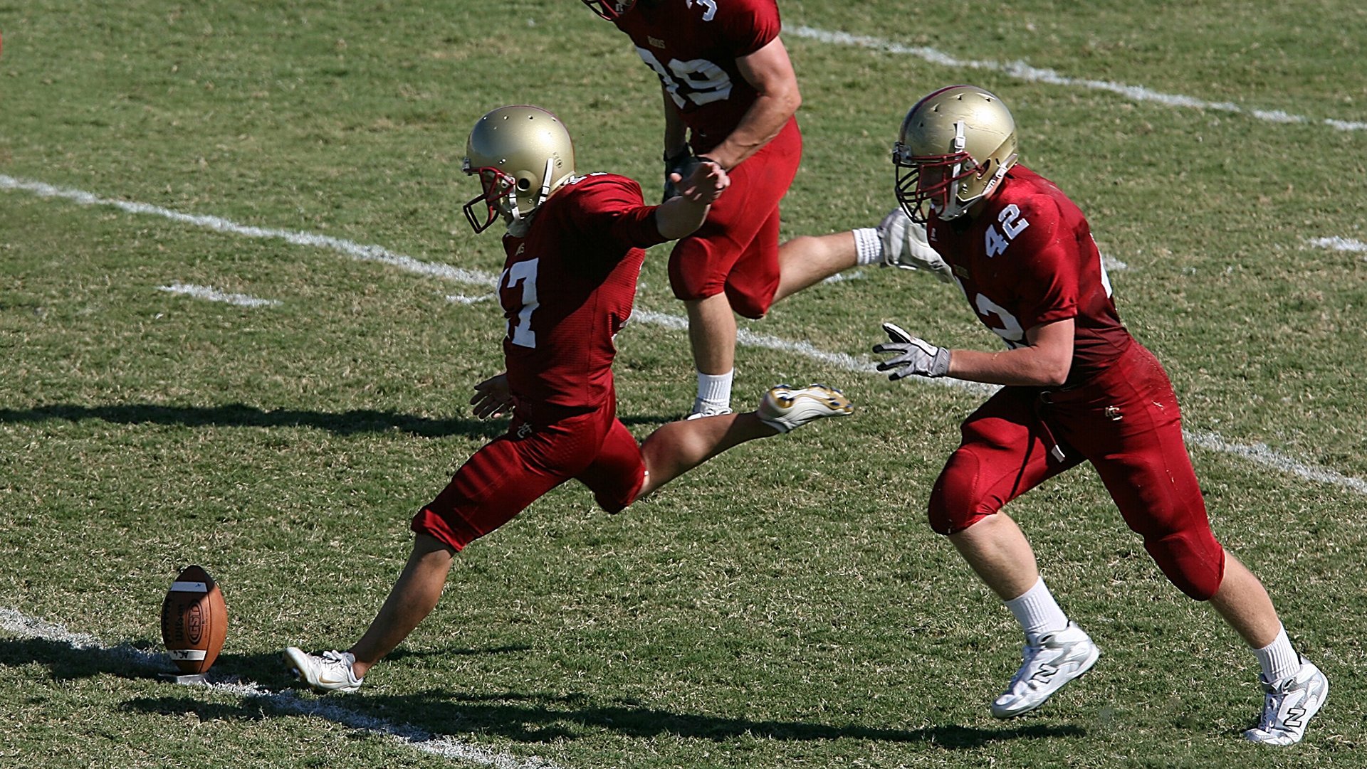 赛季末连续客场作战对中下游球队影响是否更大,赛季末连败